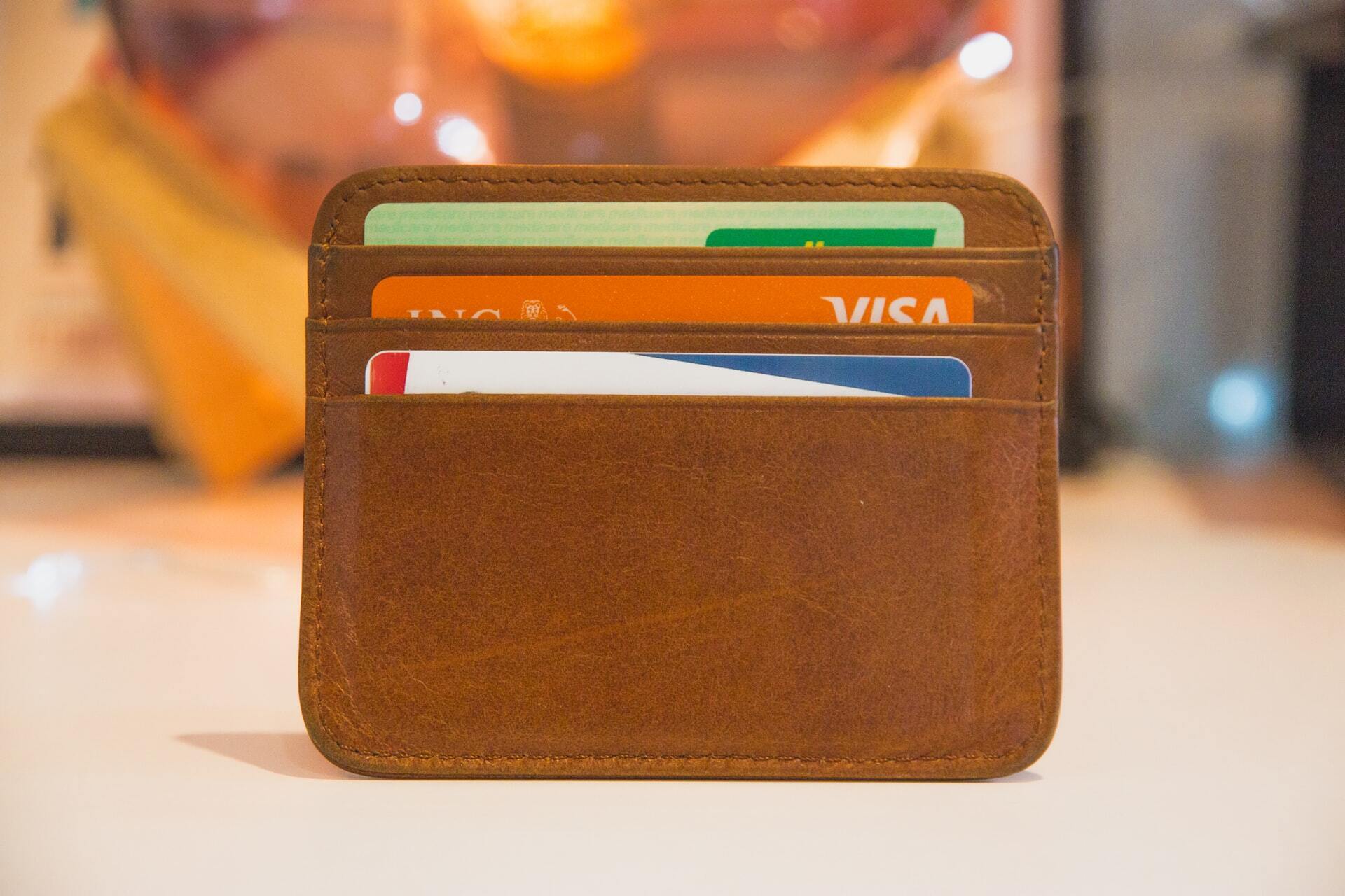 VISA cards in wallet