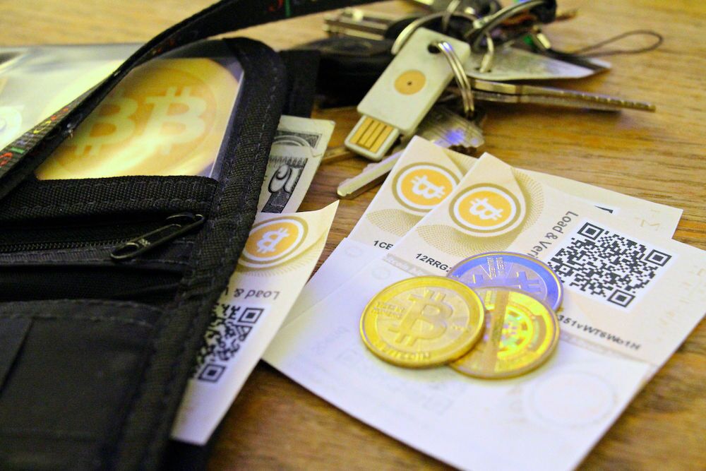 lamnating paper crypto wallet